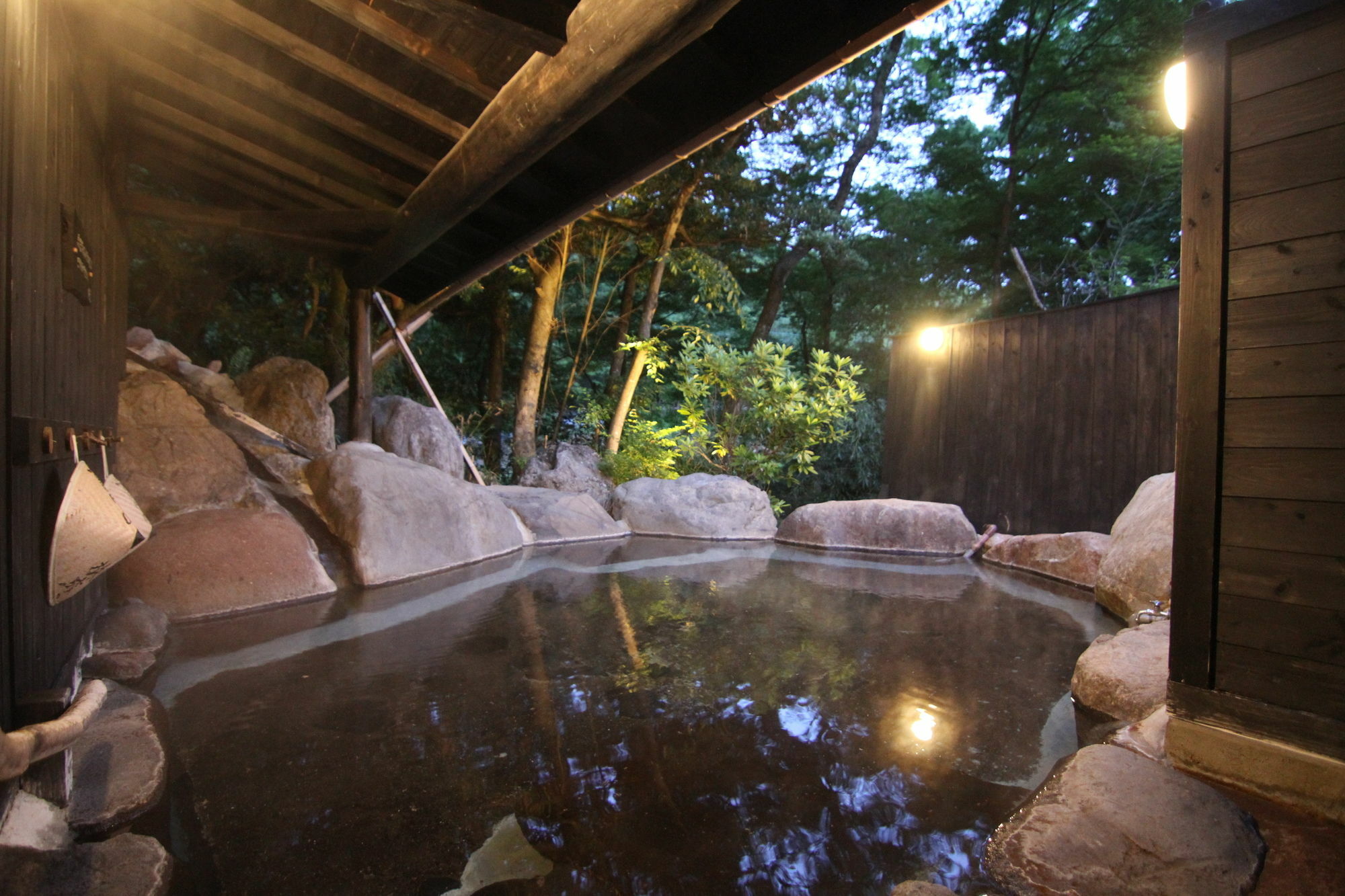 Yufuin Ryoan Wazanho Hotell Ōita Exteriör bild